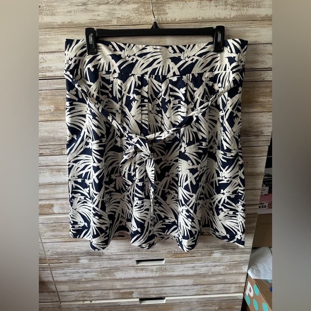 🌴 Ann Taylor Factory Palm Print Skirt Tie Waist Size 16 NWT